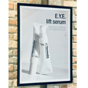 E.Y.E. lift serum poster 50x70