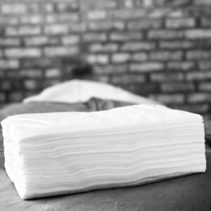 Engangshåndklæder til behandlinger 100 stk / 40x70 cm