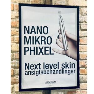 Nano, Mikro + pHixel plakat  50x70 cm